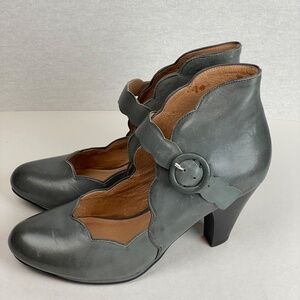 Mix Mooz Carissa Grey Leather Mary Jane Pumps - Size 8.5/39
